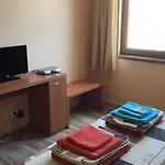 албиция 3*