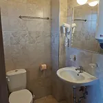 албиция 3*